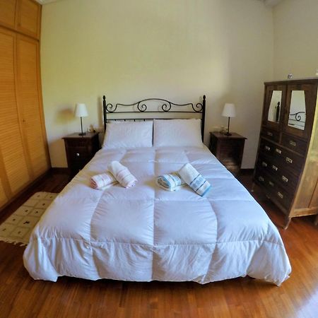 Σπίτι Στο Ρίο Πατρών Με Κήπο - Detached House In Rio With Garden Apartamento Exterior foto