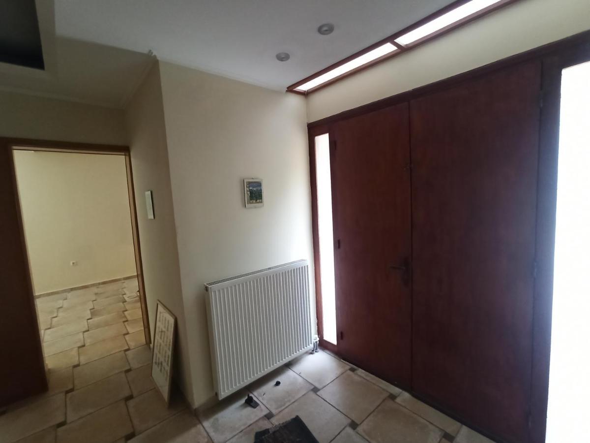 Σπίτι Στο Ρίο Πατρών Με Κήπο - Detached House In Rio With Garden Apartamento Exterior foto