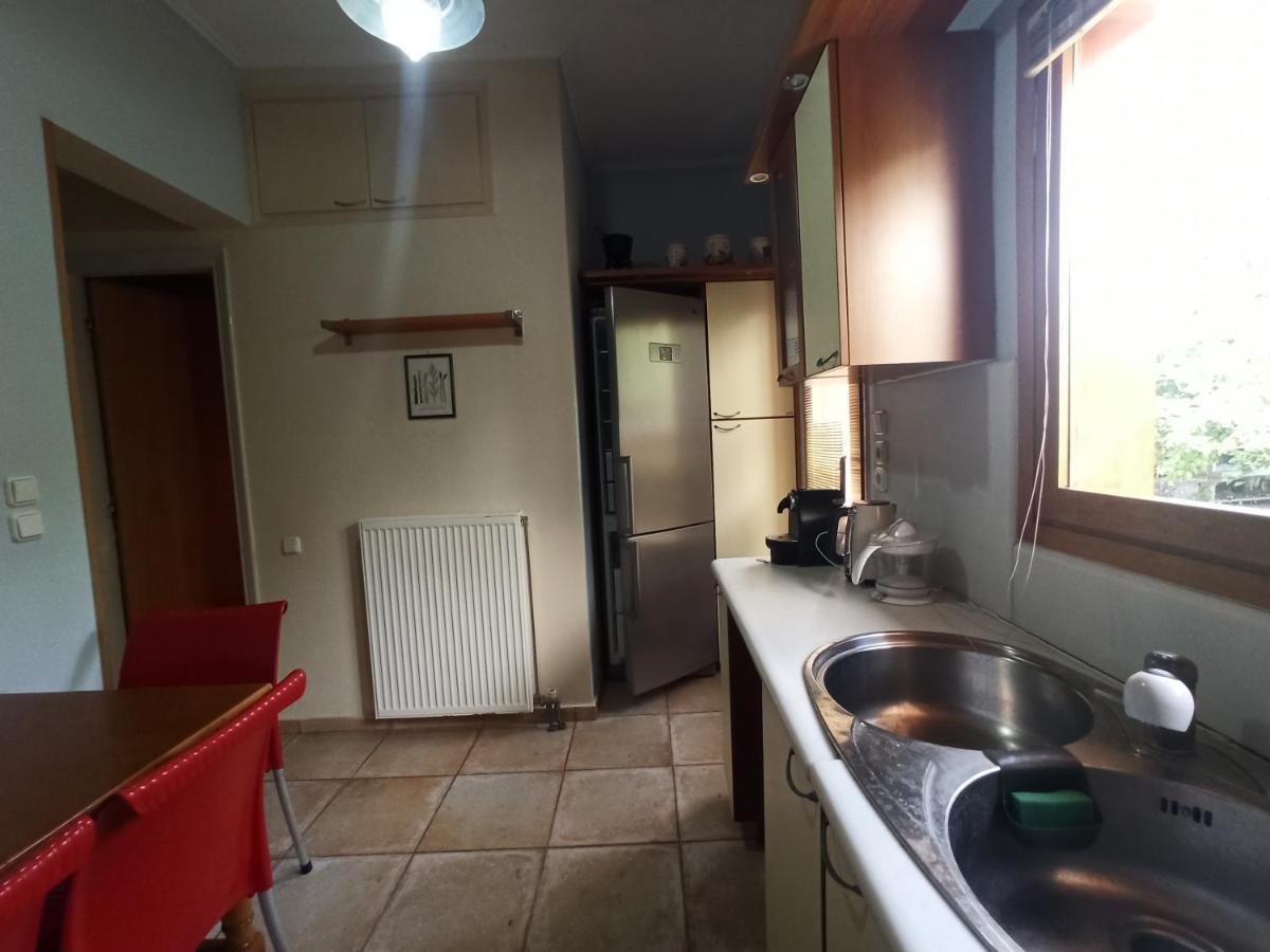 Σπίτι Στο Ρίο Πατρών Με Κήπο - Detached House In Rio With Garden Apartamento Exterior foto
