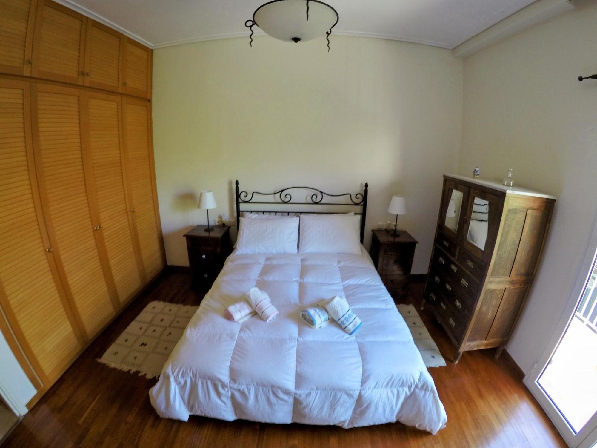Σπίτι Στο Ρίο Πατρών Με Κήπο - Detached House In Rio With Garden Apartamento Exterior foto